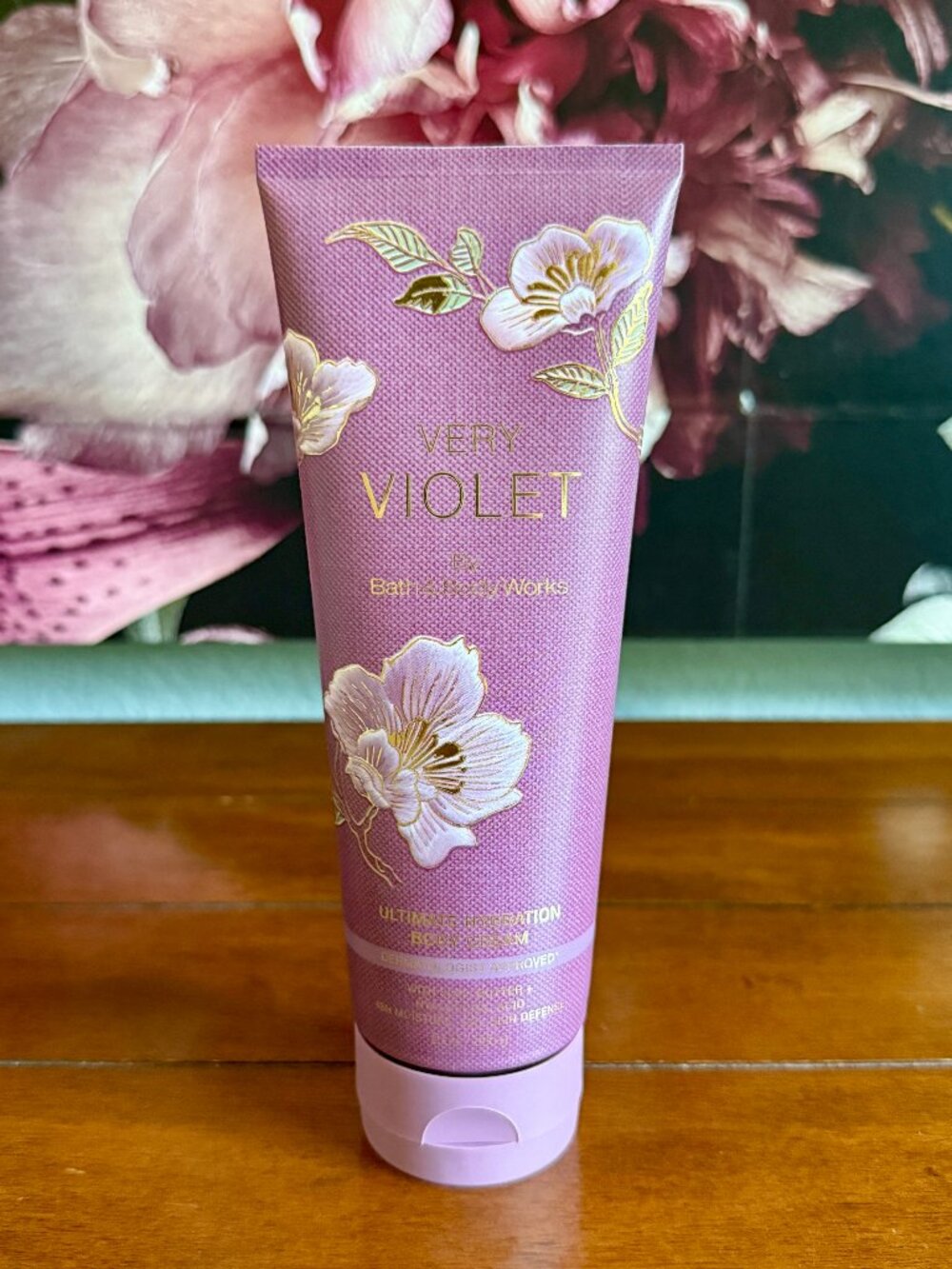NEW VERY VIOLET Body Cream Full Size Bath & Body Works